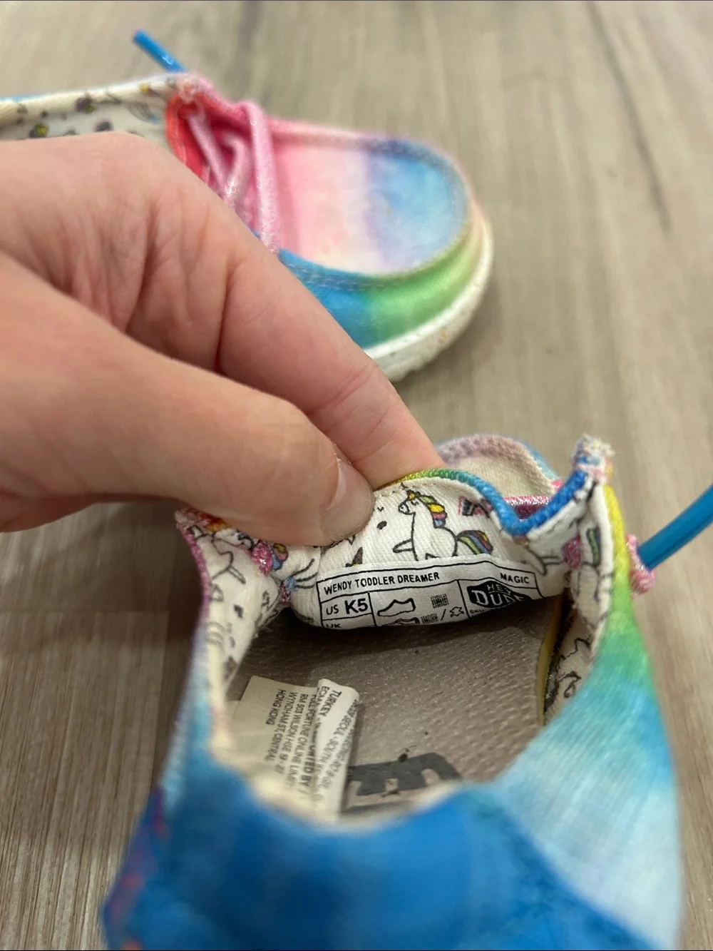 K5 (5T) Toddler Size Girls Rainbow Hey Dude Shoes